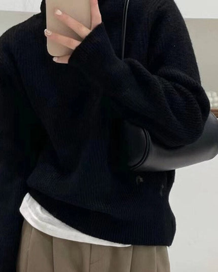 Damski sweter typu golf o kroju oversize