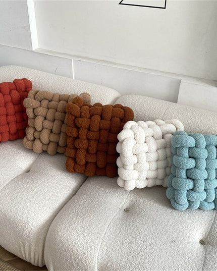 Poduszka dekoracyjna pluszowa węzeł