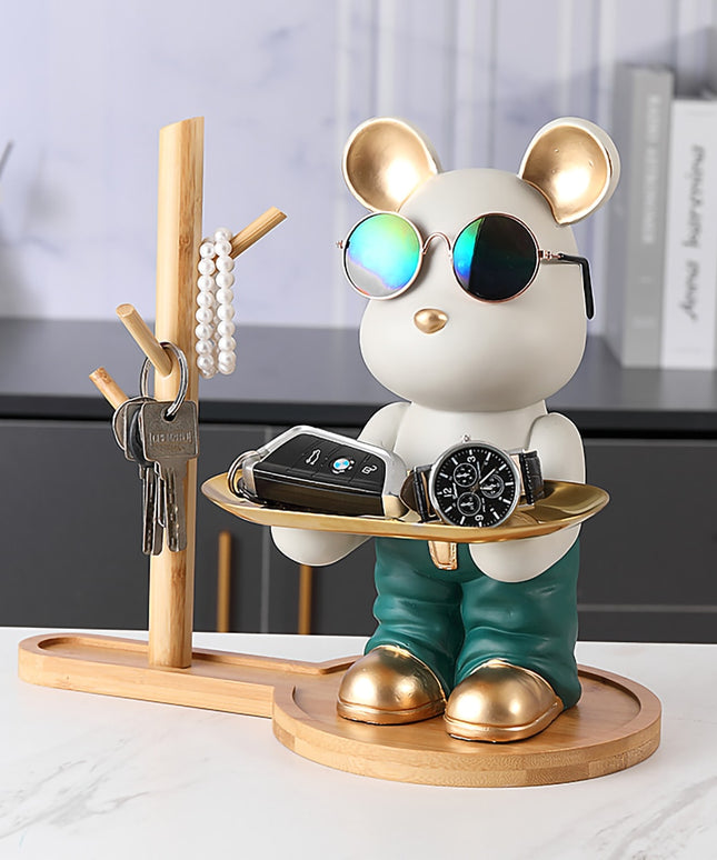 Figurka funkcjonalna miś w okularach z tacą