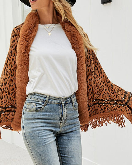 Damski sweter typu ponczo w zwierzęcy wzór