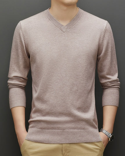 Klasyczny męski sweter z dekoltem w serek
