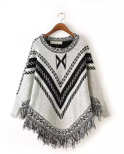 Damski sweter typu ponczo w azteckie wzory