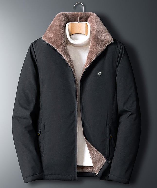 Męski płaszcz zimowy ocieplany ze stójką