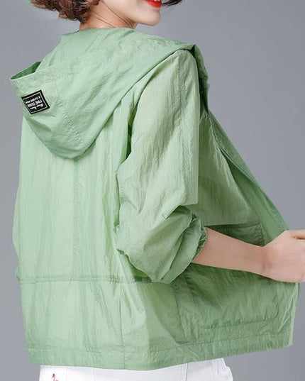 Damska kurtka przejściowa przeciwdeszczowa cienka z kapturem