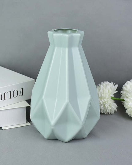 Wazon plastikowy dekoracyjny geometryczne wzory