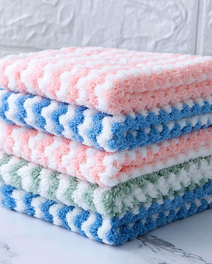 Ręcznik kuchenny szybkoschnący w jasnych kolorach