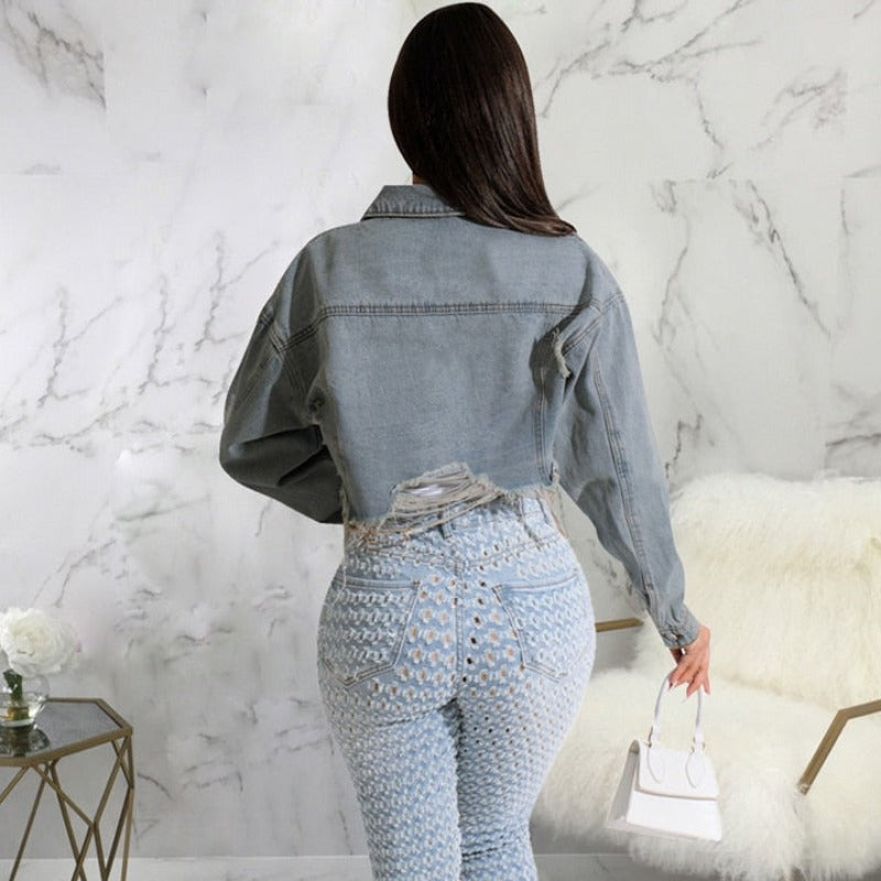 Damska kurtka jeansowa krótka z przetarciami