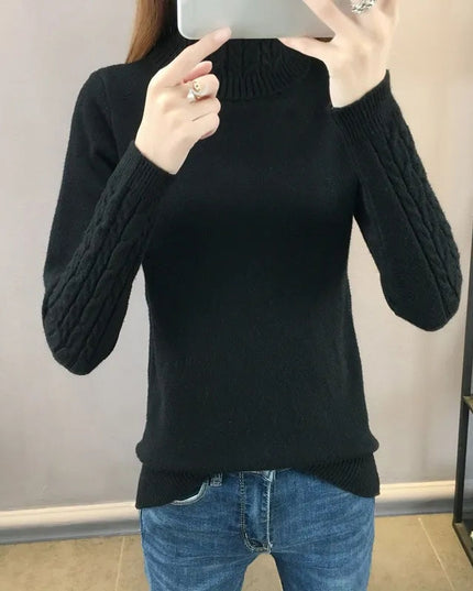 Damski sweter typu golf z plecionką