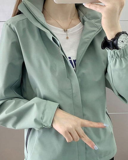 Damska kurtka przejściowa wodoodporna sportowa