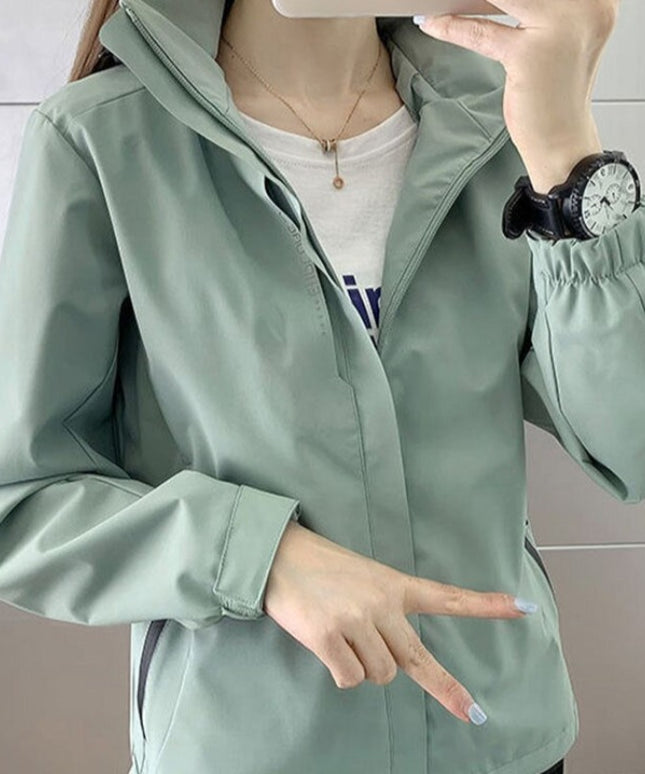 Damska kurtka przejściowa wodoodporna sportowa