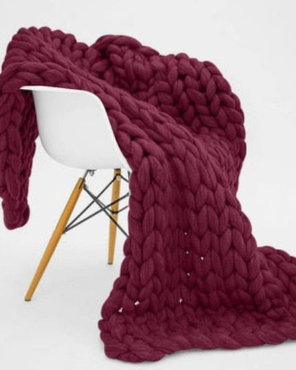 Pleciony koc sweterkowy ręcznie dziergany