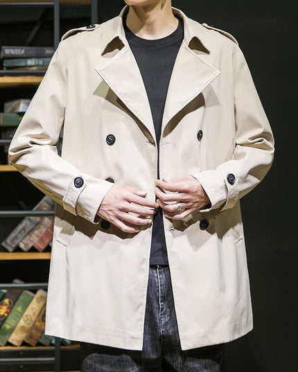 Męski klasyczny płaszcz trzyrzędowy