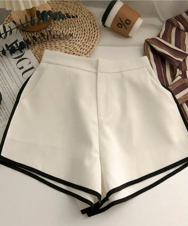 Damskie szorty eleganckie z wysokim stanem i ozdobną lamówką