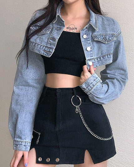 Damska kurtka jeansowa krótka o luźnym kroju