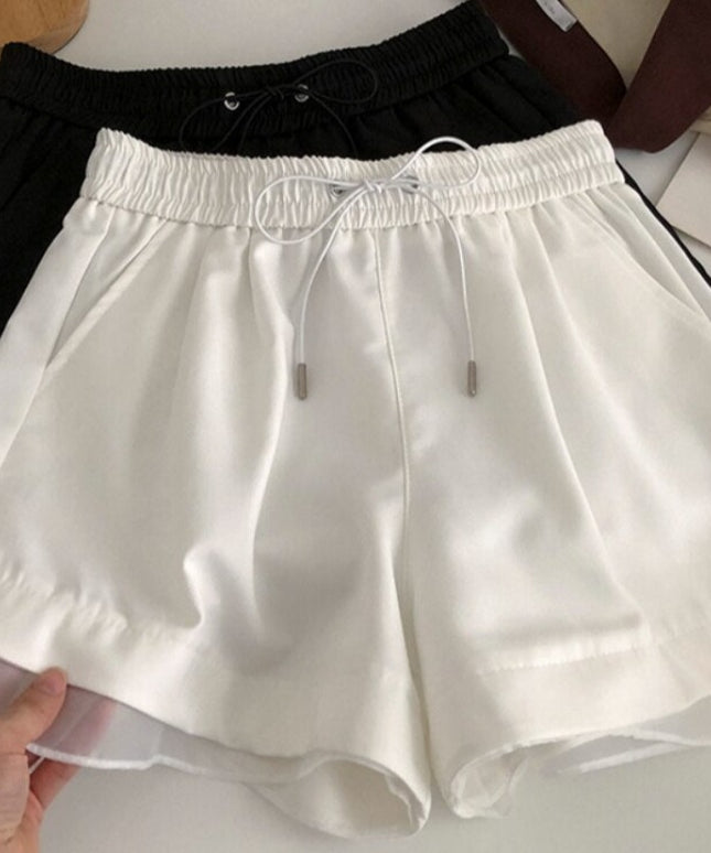 Damskie szorty z satynowej tkaniny z wiązaniem