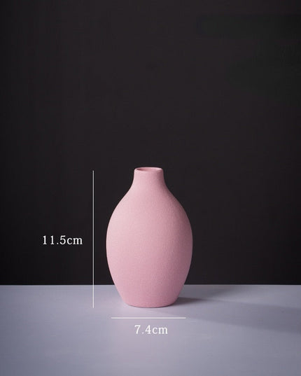 Wazon ceramiczny w różowym kolorze