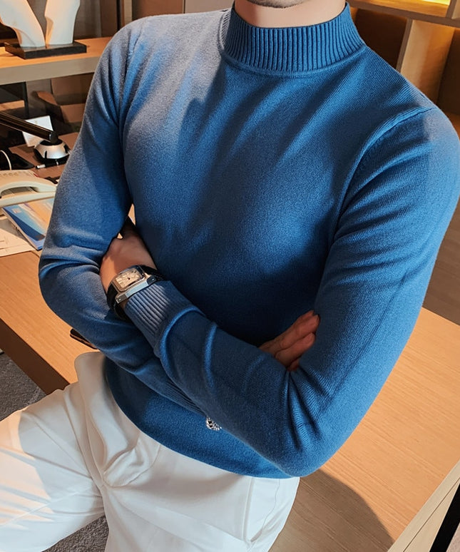 Męski sweter typu golf o dopasowanym kroju