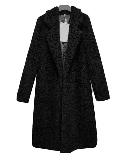 Damski płaszcz futrzany długości do kolana