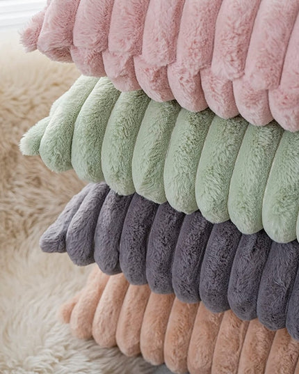 Poszewka na poduszkę miękka prążkowany wzór