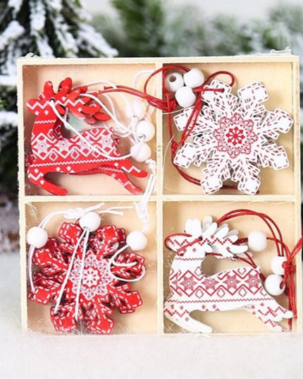 Świąteczne ozdoby wiszące w kształcie śnieżynki i renifera