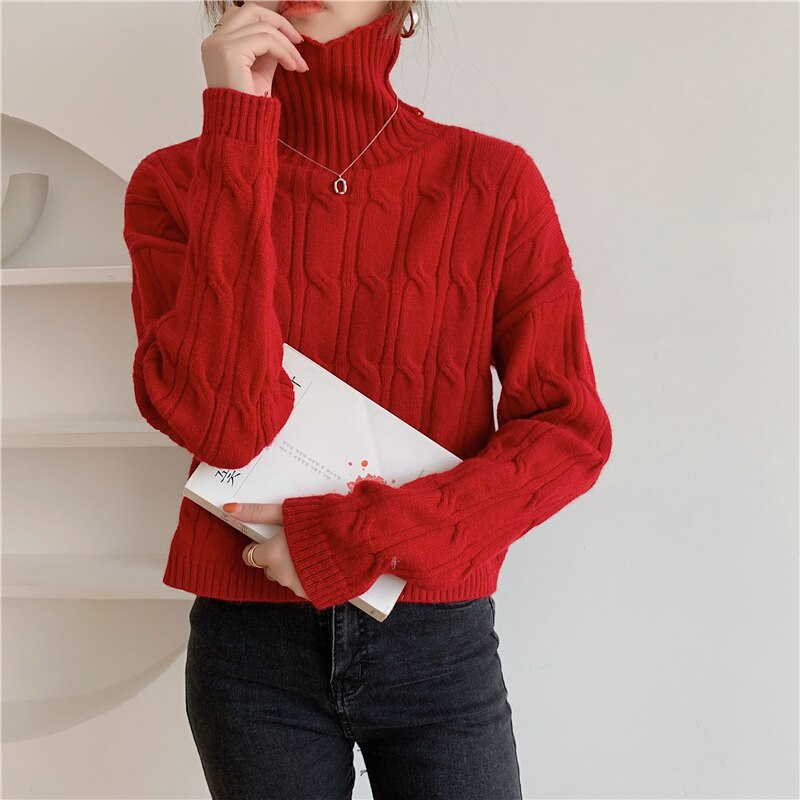 Damski sweter teksturowany z golfem