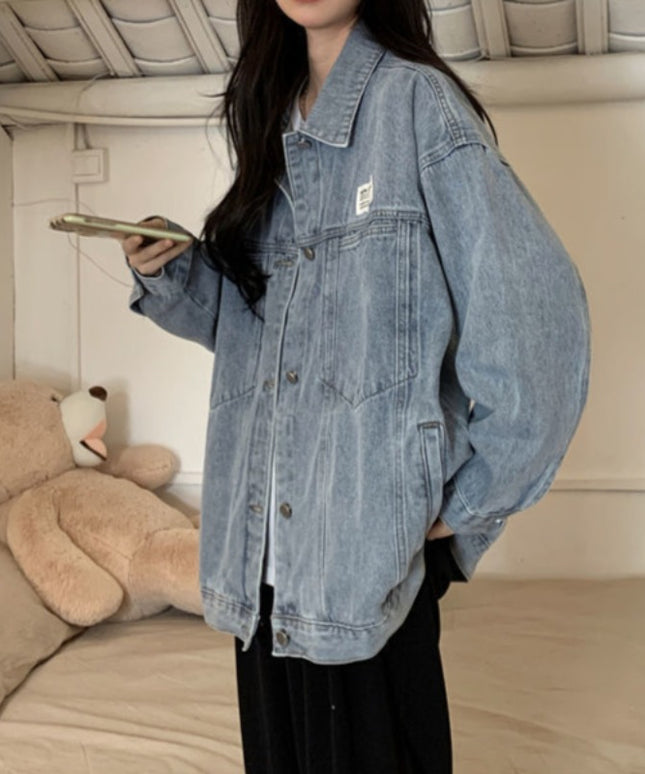 Damska kurtka jeansowa klasyczna oversize