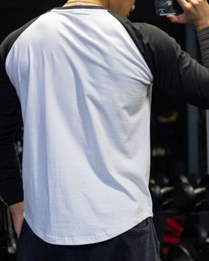 Męska koszulka z długim rękawem kontrastowa o prostym kroju