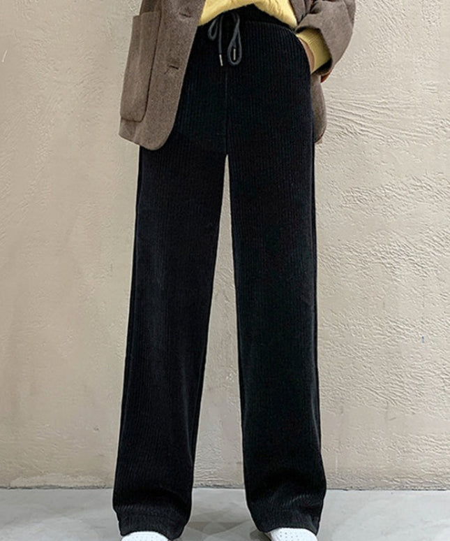 Damskie spodnie dresowe z szerokimi nogawkami