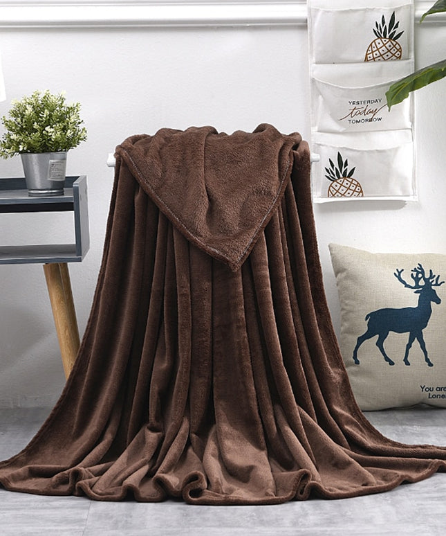 Koc zimowy ciepły z polaru w jednolitych kolorach