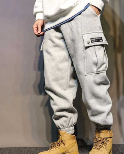 Męskie spodnie treningowe o kroju bojówek