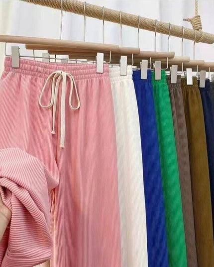 Damskie spodnie dresowe z prostymi nogawkami