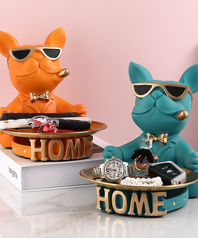 Figurka funkcjonalna buldog francuski ze złotą tacą