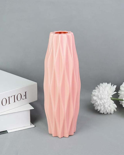 Wazon plastikowy dekoracyjny geometryczne wzory