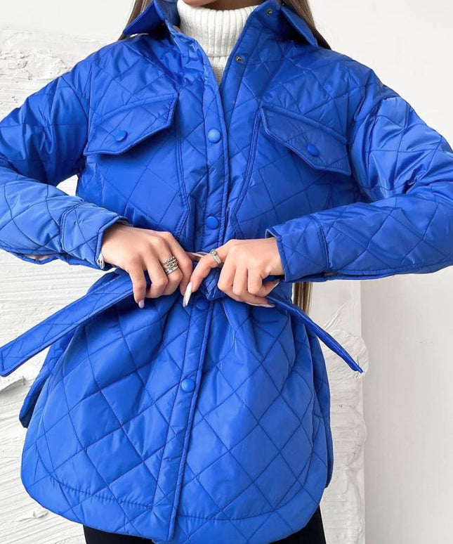 Damska kurtka zimowa pikowana wiązana w talii z kołnierzem