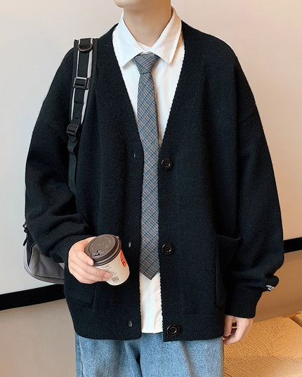 Męski sweter typu kardigan zapinany na guziki