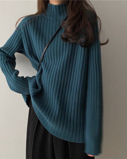 Damski sweter prążkowany z golfem o luźnym kroju