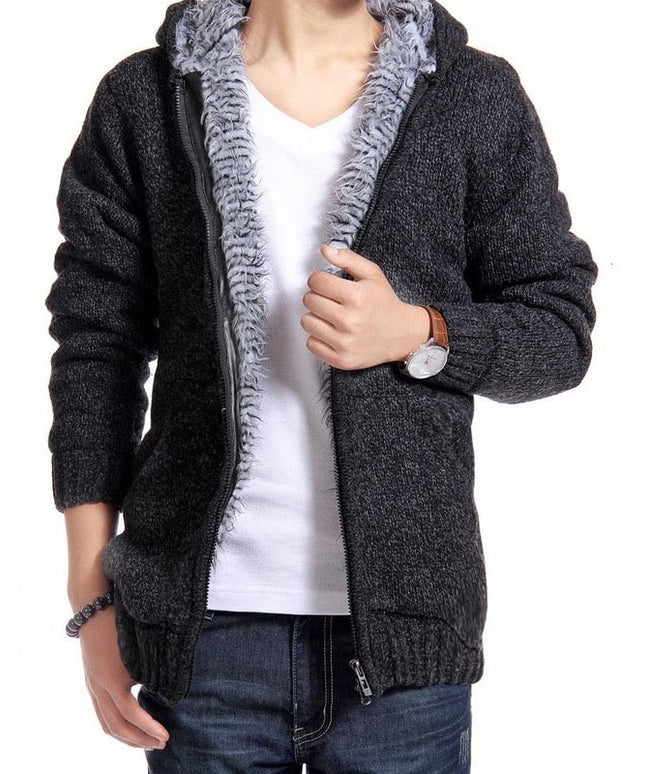Męski sweter rozpinany z kapturem i ociepleniem