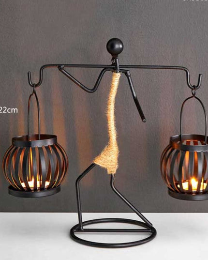 Figurka dekoracyjna świecznik w złotych kolorach