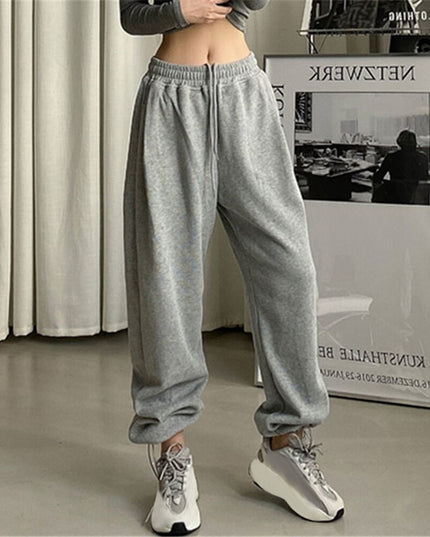 Damskie spodnie dresowe oversize