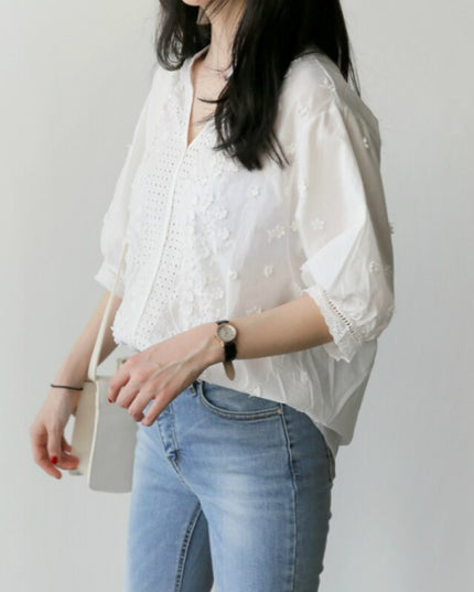 Damska koszula z kwiatową fakturą