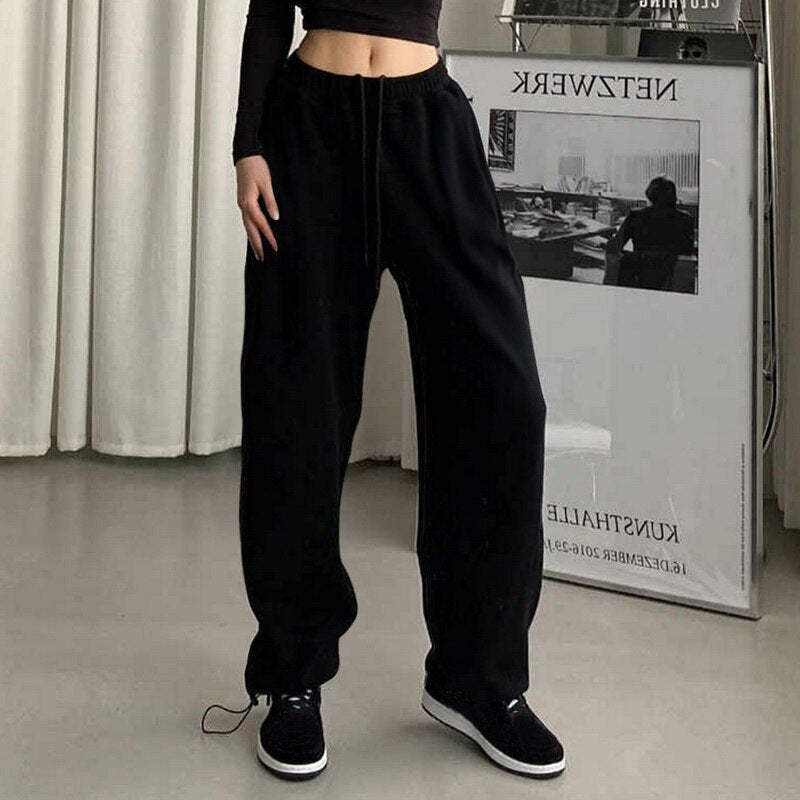 Damskie spodnie dresowe oversize