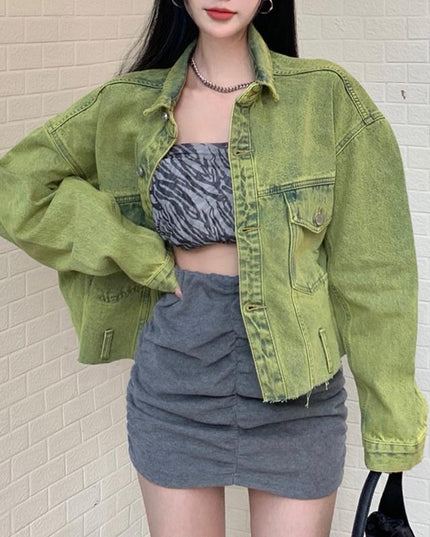 Damska kurtka jeansowa o luźnym kroju