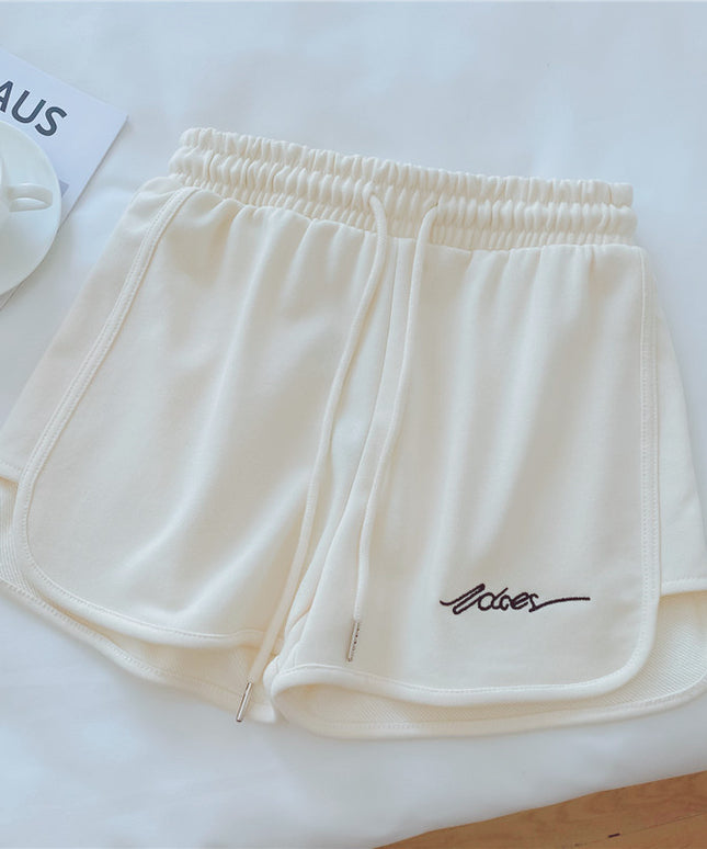 Damskie szorty sportowe z wyszywanym napisem