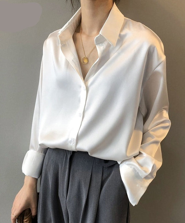 Damska koszula satynowa klasyczna