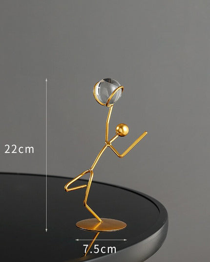 Figurka dekoracyjna ludzik złoty wysokość 19-25 cm