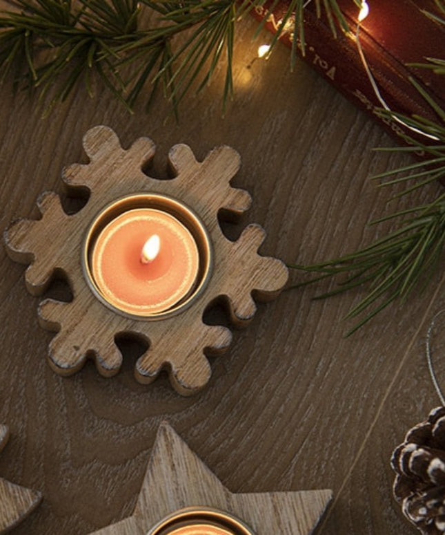 Świąteczny świecznik drewniany na t-lighty w kształcie śnieżynki