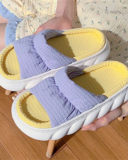 Klapki na podwyższonej platformie