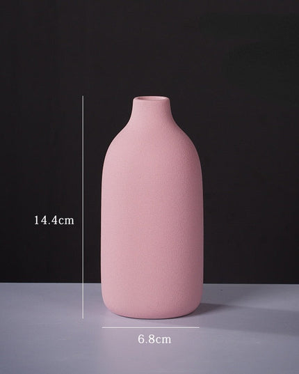 Wazon ceramiczny w różowym kolorze