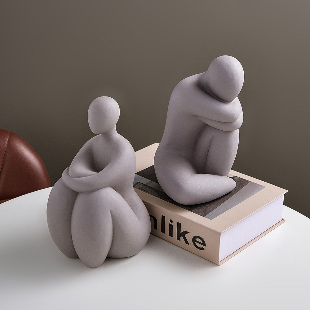Figurka dekoracyjna ceramiczna wzór postaci