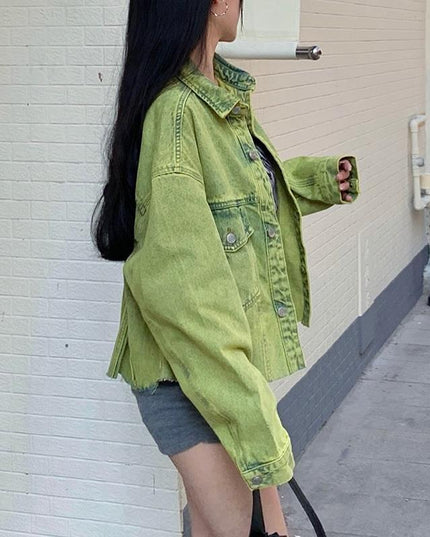 Damska kurtka jeansowa o luźnym kroju